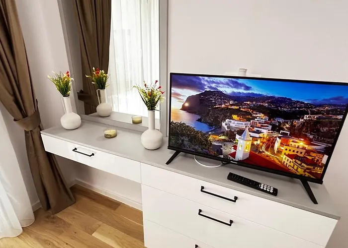 Monarch Luxury * Timişoara