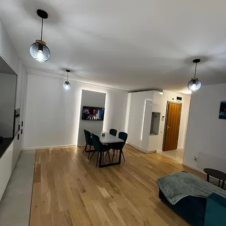 Monarch Luxury * Timişoara